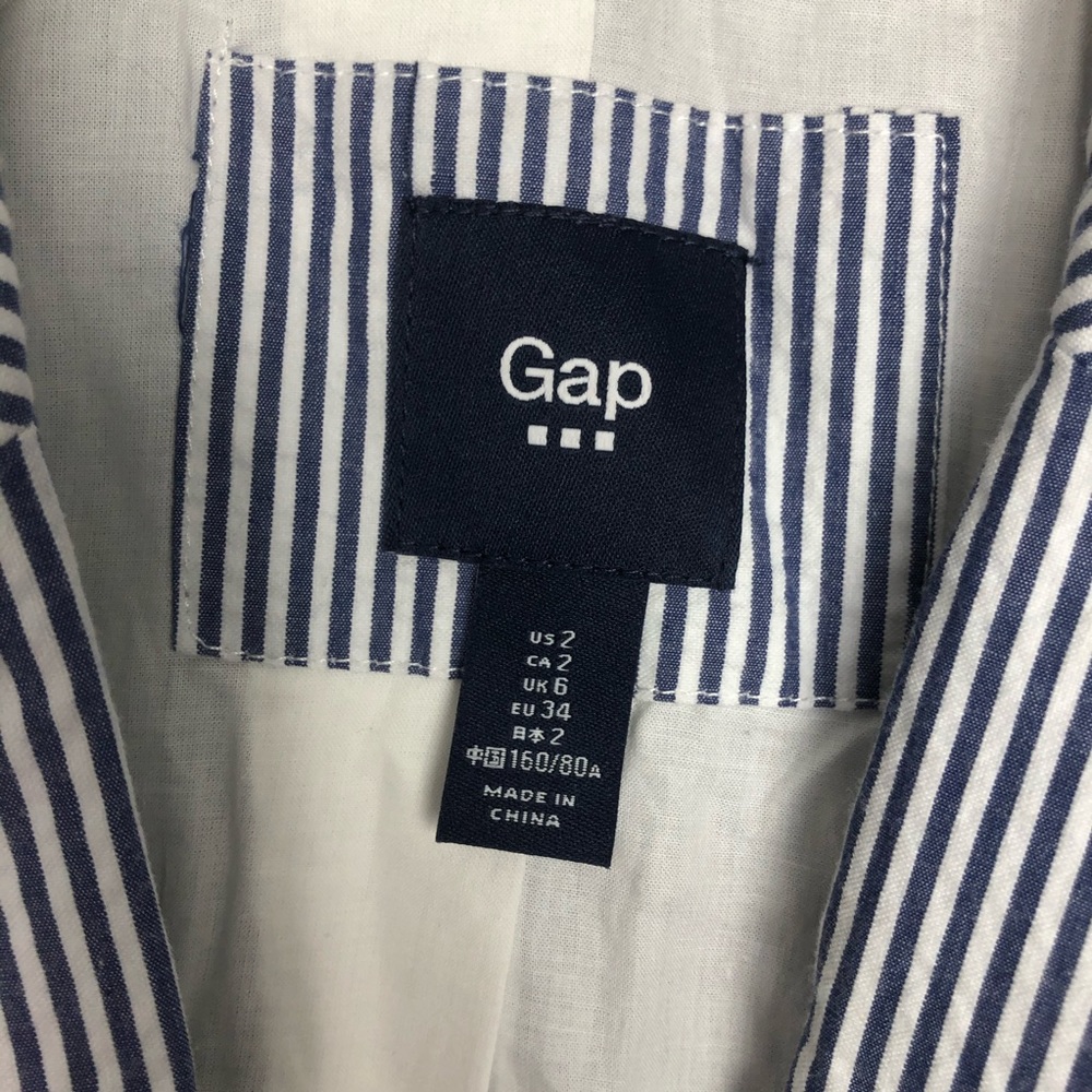 NWT GAP. SEERSUCKER DARCK CHAMBRAY JACKET BLAZER SIZE. 2 - Picture 8 of 16